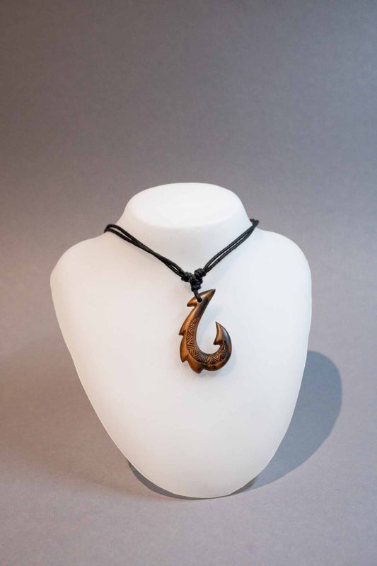 Holzanhaenger brauner Haken