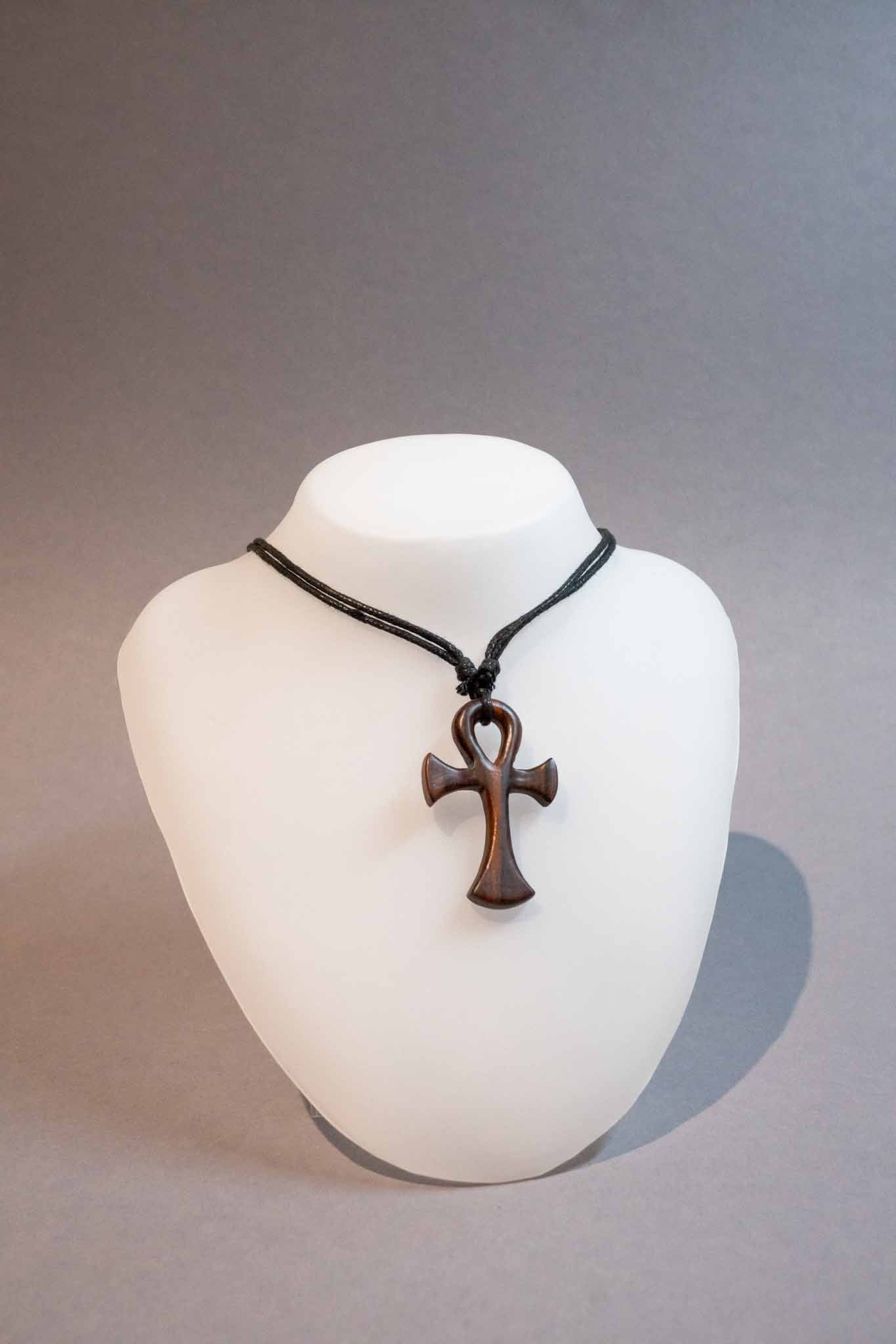 holzanhaenger_kreuz_abgerundet