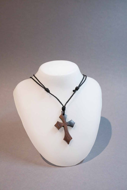 holzanhaenger_kreuz_voll_kanntig