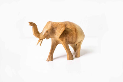 Holzelefant stehend – Kleine Holzfigur, handgefertigt aus Indonesien