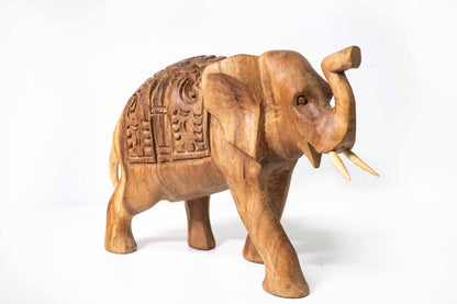 Unikat – Holzelefant mit Gravur, handgefertigt aus Indonesien, mittelgroß